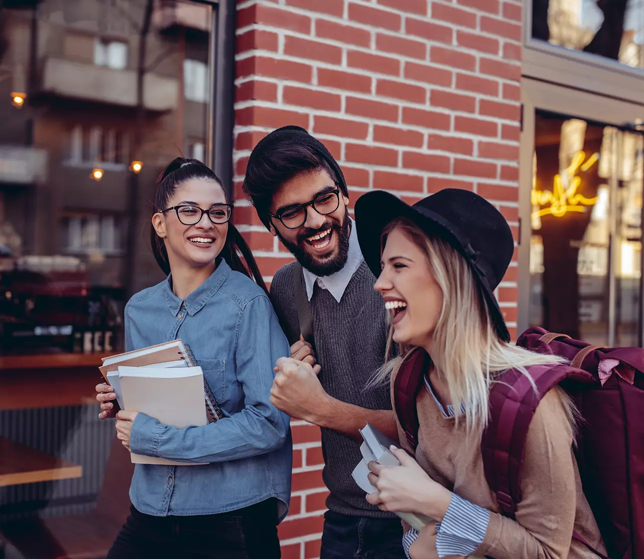 people-walking-and-smiling